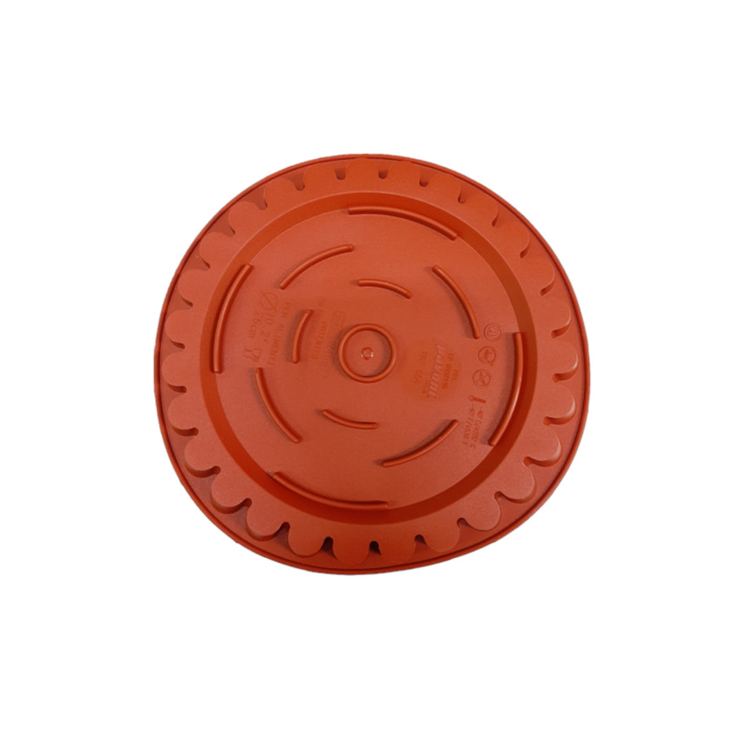 Silicone toothed cake pan with false bottom