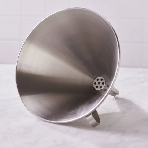 IMBUTO INOX Ø 20 CM