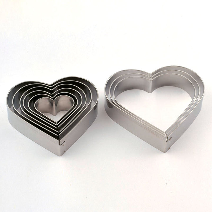 TAGLIAPASTA CUORE SET 9 PEZZI