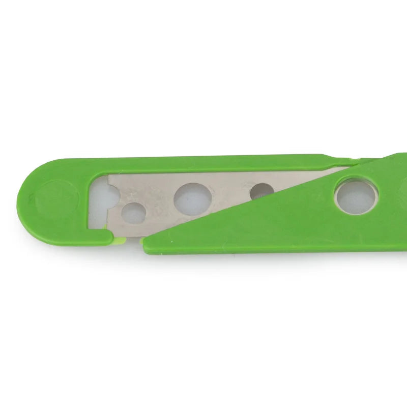 Coltellino per impasto manico in plastica verde