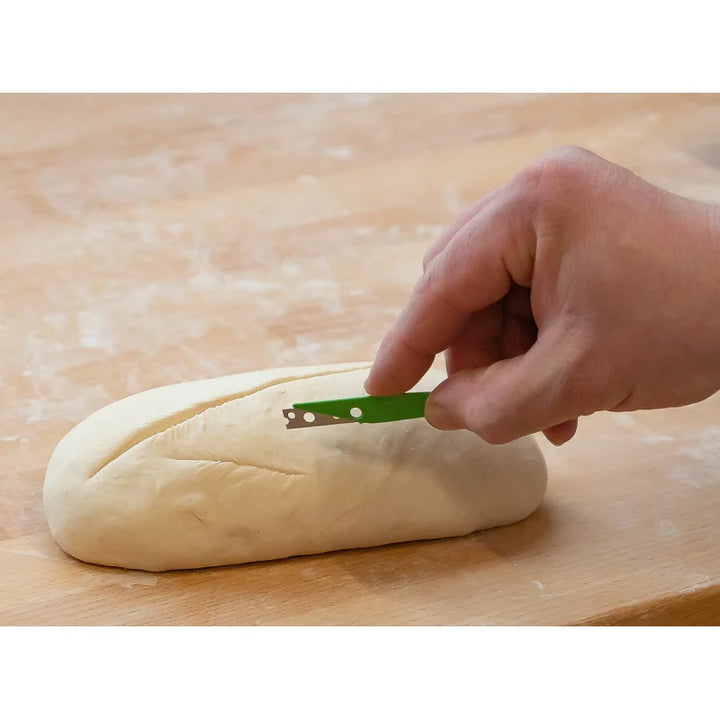 Coltellino per impasto manico in plastica verde