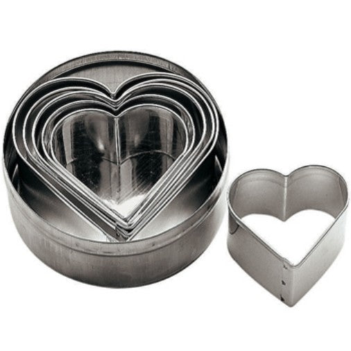 TAGLIAPASTA SET CUORE 9 PZ INOX