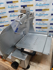 Affettatrice salumi verticale Ø 37 cm  usato